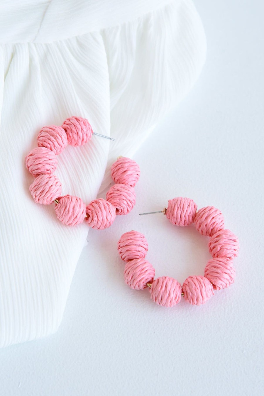 Accessories Dear Stella Boutique | Straw Balled Hoop Earrings -Light Pink